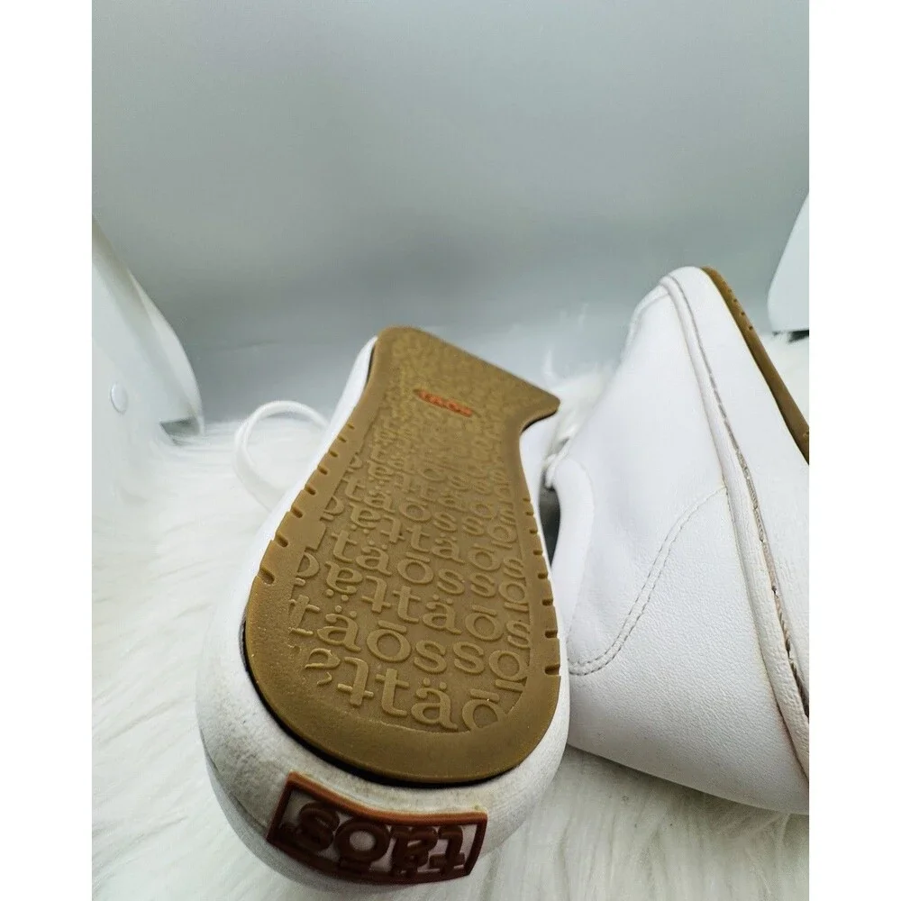 Taos Footwear Zipster Shoe Women's Sz 7.5 White Comfort Sneakers leather Classic